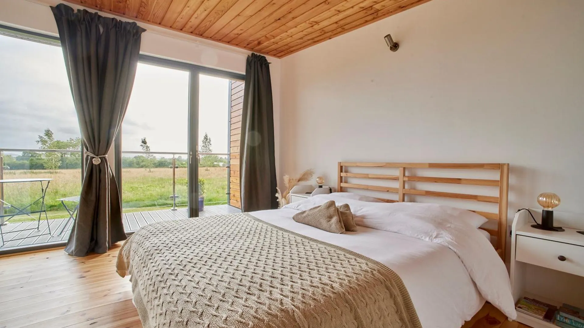 Eco Cabin With Lovely View Of Mendips Aonb Cabin N 1 Congresbury