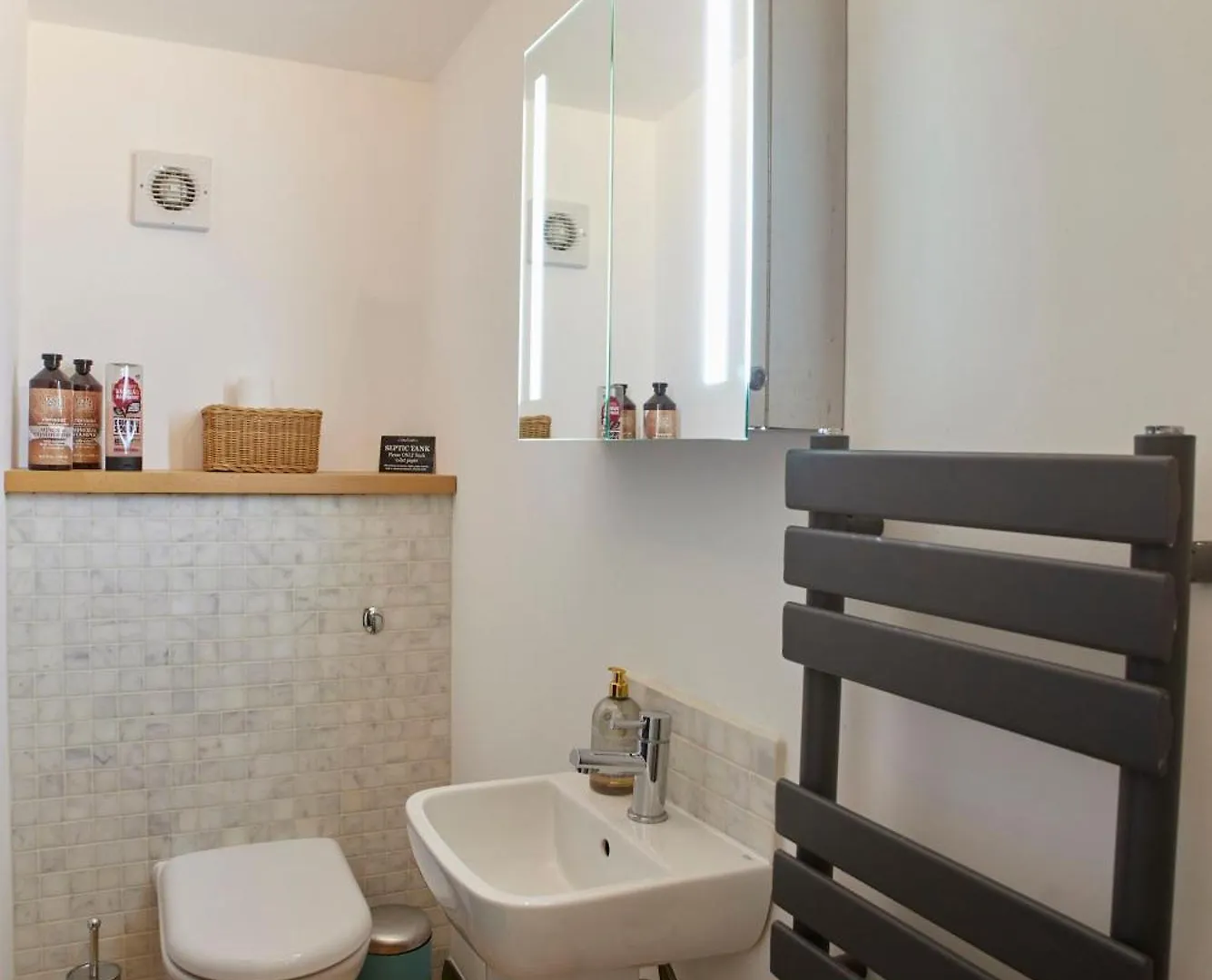Eco Cabin With Lovely View Of Mendips Aonb Cabin N 1 Congresbury Holiday home